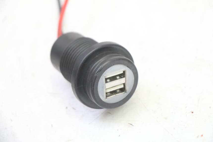 photo de GNIAZDO ZAPALNICZKI HONDA ST PAN EUROPEAN 1300 (2002 - 2013) - Zoom stanu zużycia