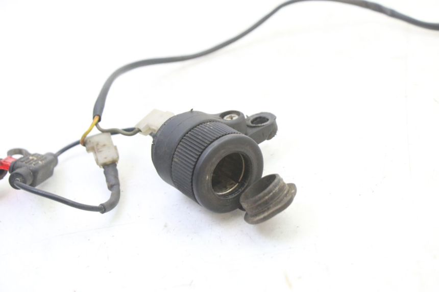 photo de GNIAZDO ZAPALNICZKI KTM SUPERENDURO R 950 (2005 - 2009) - Zoom stanu zużycia