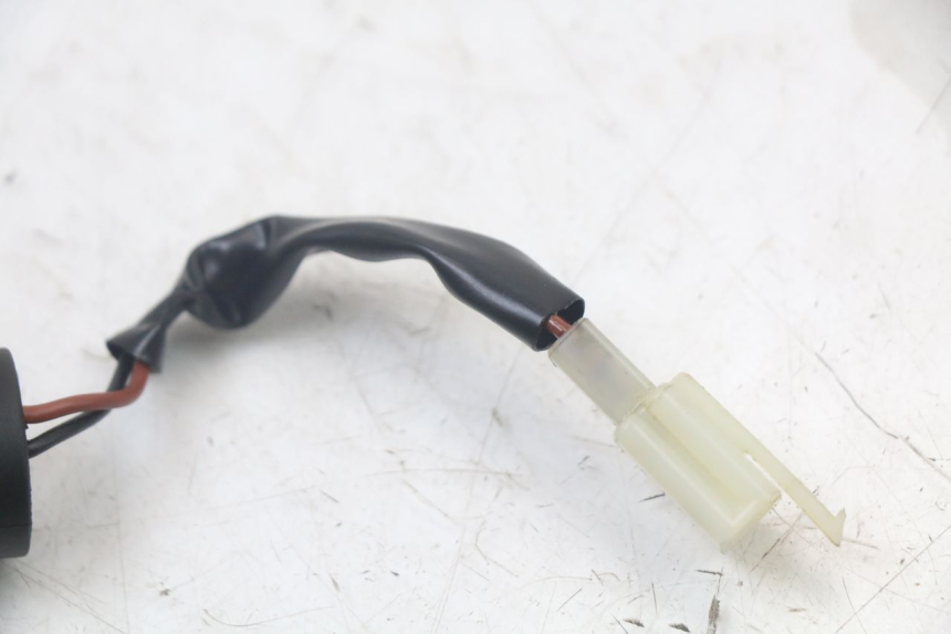 photo de GNIAZDO ZAPALNICZKI YAMAHA XMAX X-MAX ABS 125 (2017 - 2020) - Stan powierzchni