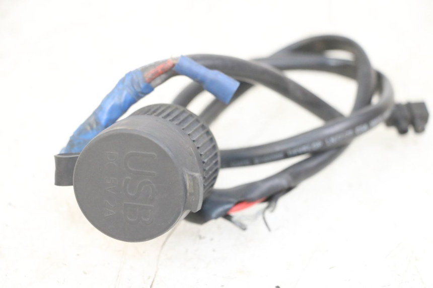 photo de GNIAZDO ZAPALNICZKI PIAGGIO XEVO - X EVO 125 (2007 - 2017) - Szczegół części