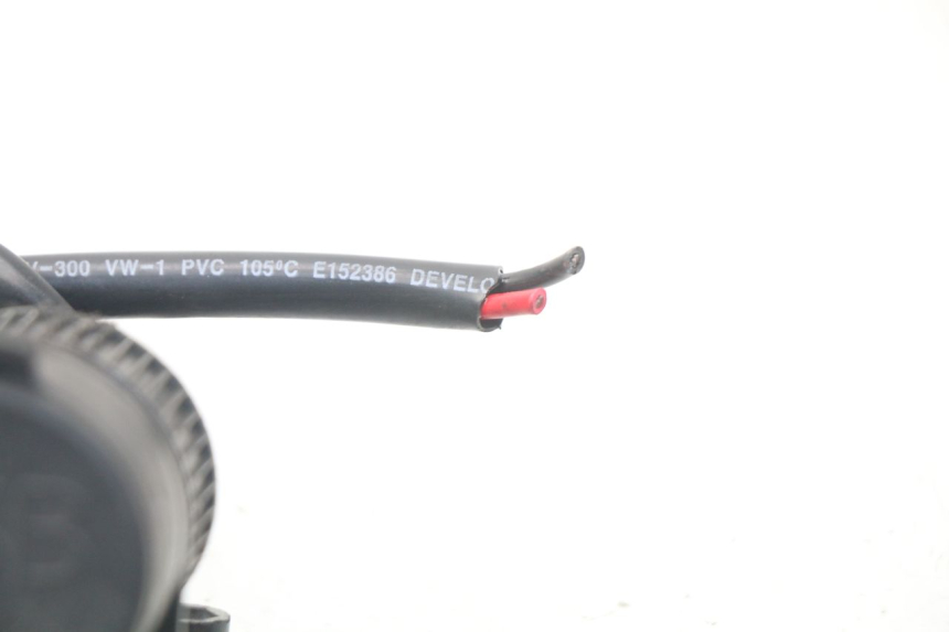 photo de GNIAZDO ZAPALNICZKI KAWASAKI Z Z900 900 (2017 - 2019) - Zbliżenie techniczne