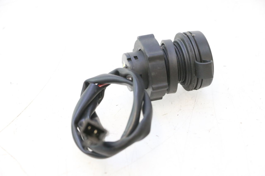 photo de GNIAZDO USB MASH BIBOP 2.0 50 (2021 - 2026) - Inny kąt widzenia