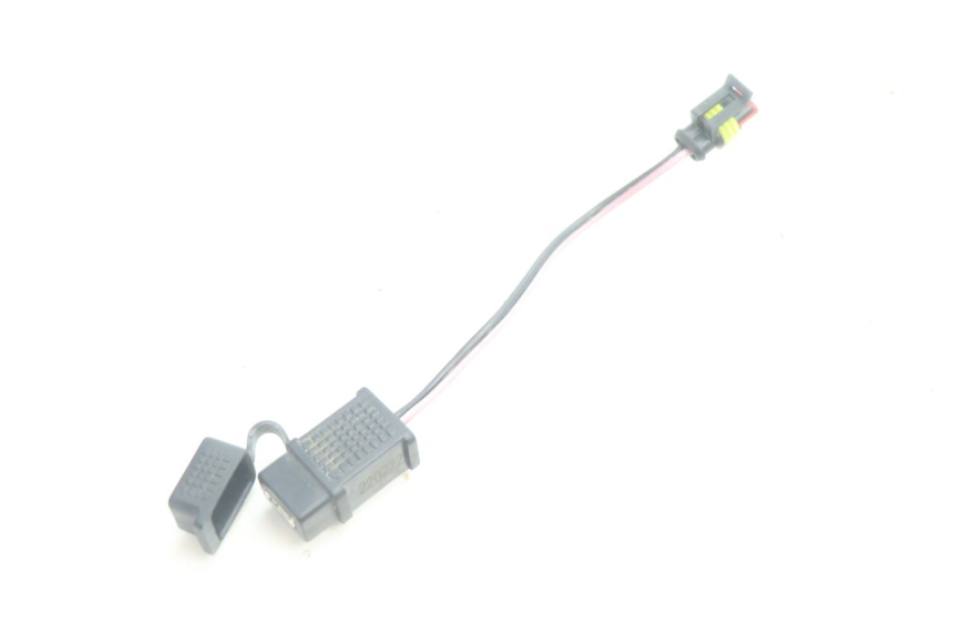 photo de GNIAZDO USB PIAGGIO MP3 HPE 530 (2022 - 2026) - Widok główny