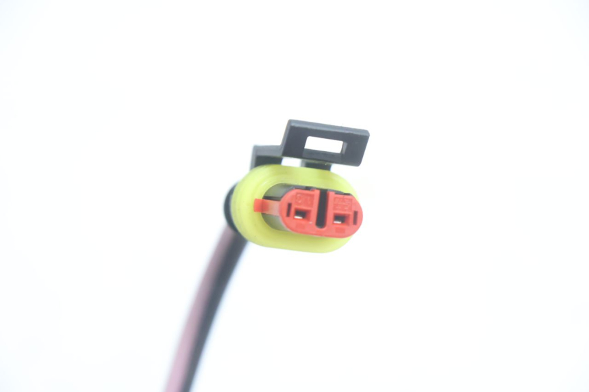 photo de GNIAZDO USB PIAGGIO MP3 HPE 530 (2022 - 2026) - Zbliżenie techniczne