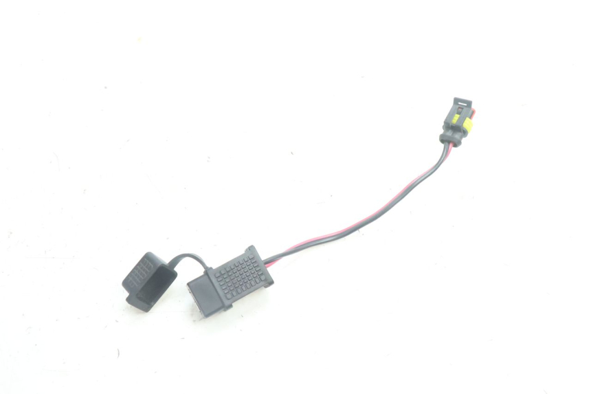 photo de GNIAZDO USB PIAGGIO MP3 500 (2016 - 2018) - Widok główny