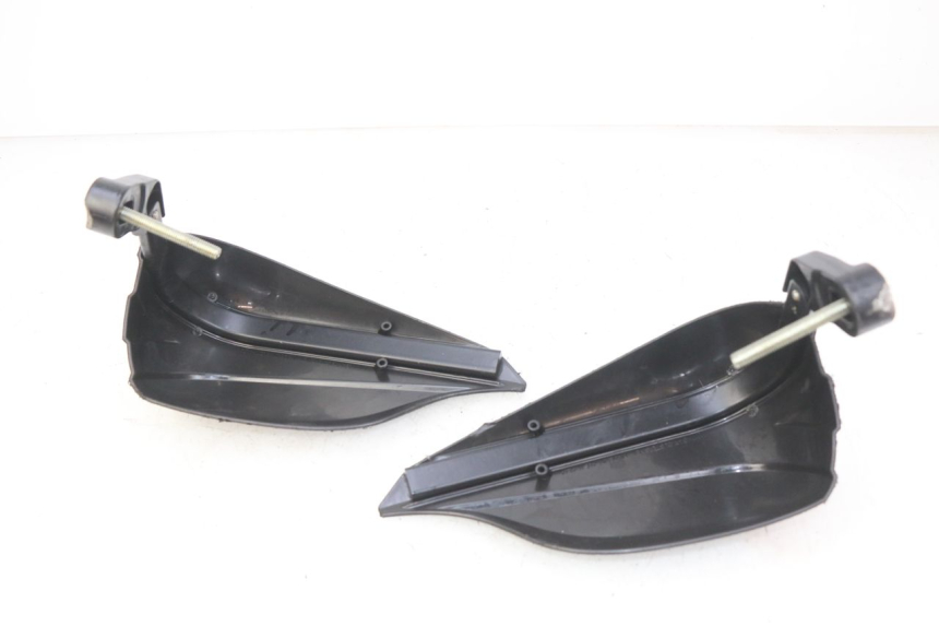 photo de OSŁONA RĄK HONDA CB R 1000 (2018 - 2023) - Oznaczenia i referencje