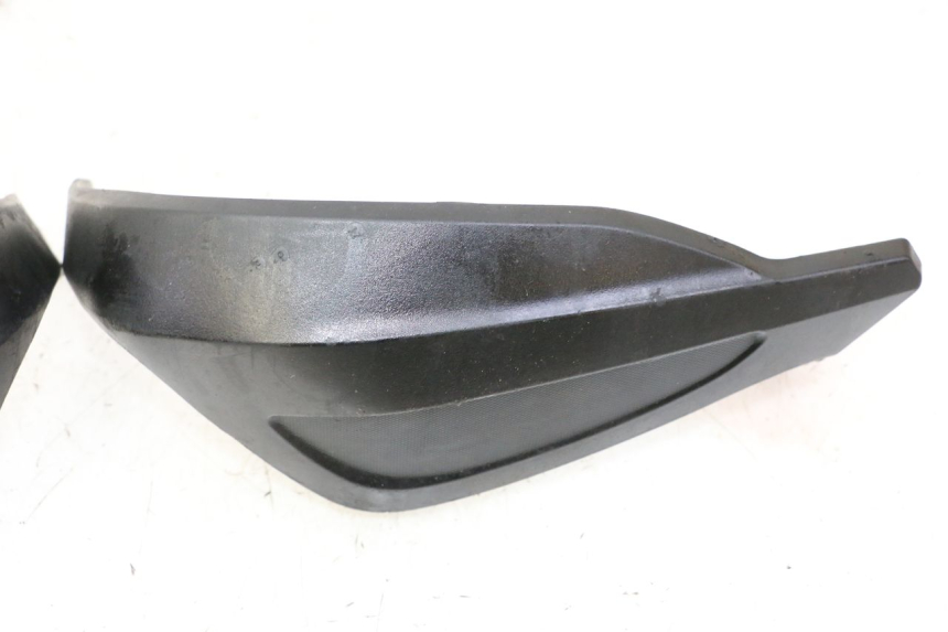 photo de OSŁONA RĄK SYM CROX 4T 50 (2016 - 2023) - Zbliżenie techniczne