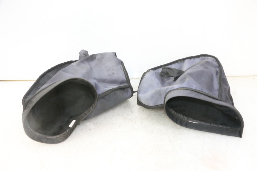 photo de OSŁONA RĄK PEUGEOT ELYSEO 125 (1999 - 2004) - Zbliżenie techniczne