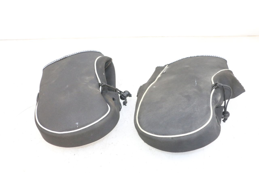 photo de OSŁONA RĄK PIAGGIO MP3 500 (2016 - 2018) - Szczegół części