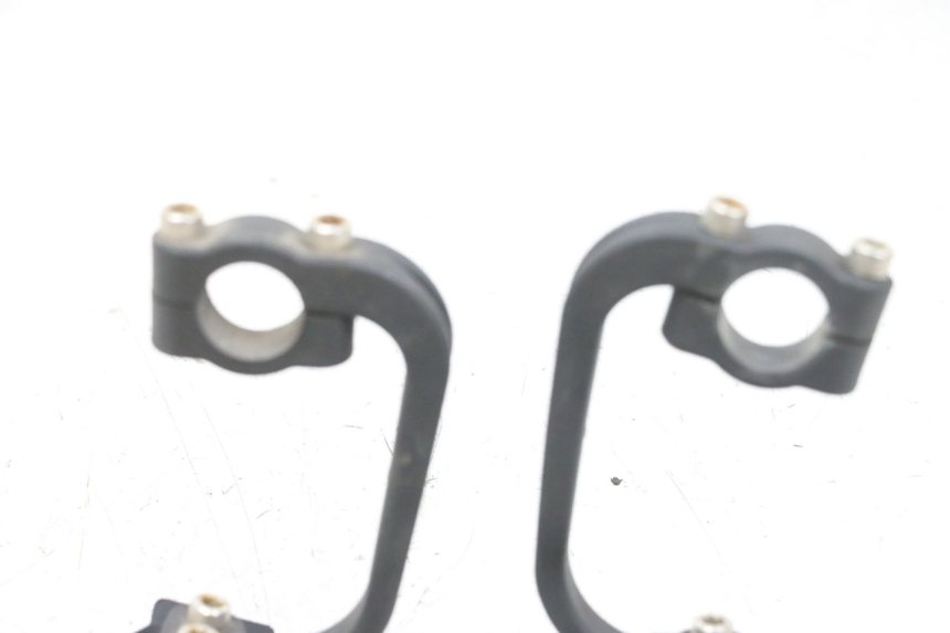 photo de OSŁONA RĄK RIEJU MRT 50 (2018 - 2021) - Zoom stanu zużycia