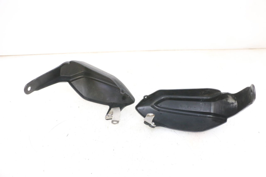 photo de OSŁONA RĄK YAMAHA TDM ABS 900 (2002 - 2014) - Inny kąt widzenia