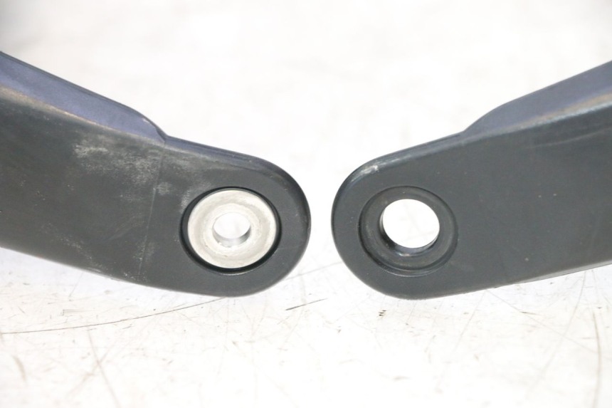 photo de OSŁONA RĄK YAMAHA TDM ABS 900 (2002 - 2014) - Zoom stanu zużycia