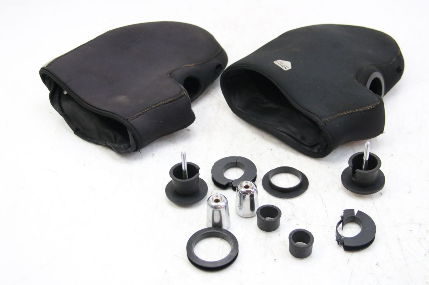 photo de OSŁONA RĄK PIAGGIO XEVO - X EVO 125 (2007 - 2017) - Szczegół części