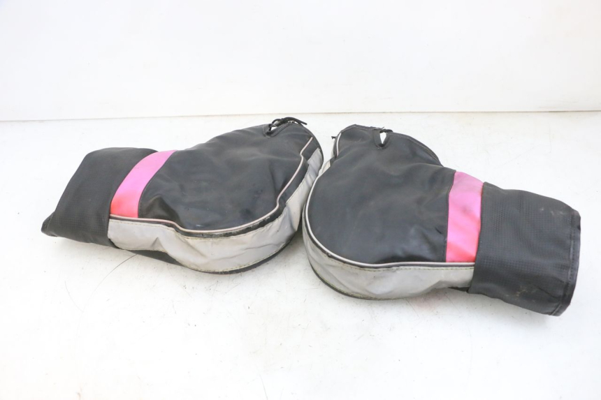 photo de OSŁONA RĄK PIAGGIO ZIP 4T 50 (2018 - 2020) - Stan powierzchni