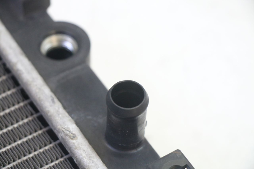 photo de CHŁODNICA QUADRO 4 4D 350 (2015 - 2018) - Zoom stanu zużycia