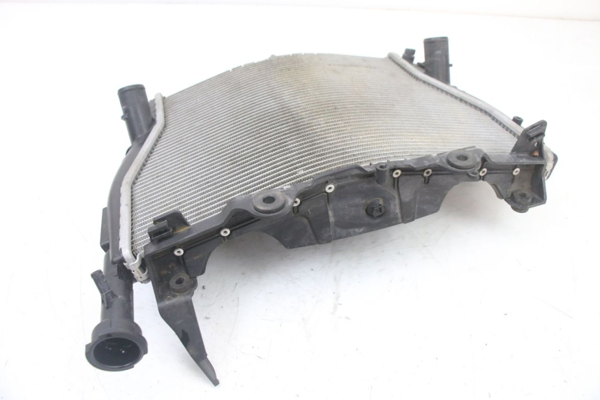 photo de CHŁODNICA BMW S RR ABS S1000RR 1000 (2015 - 2018) - Zoom stanu zużycia