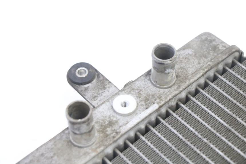 photo de CHŁODNICA SUZUKI BURGMAN 125 (2007 - 2014) - Zoom stanu zużycia