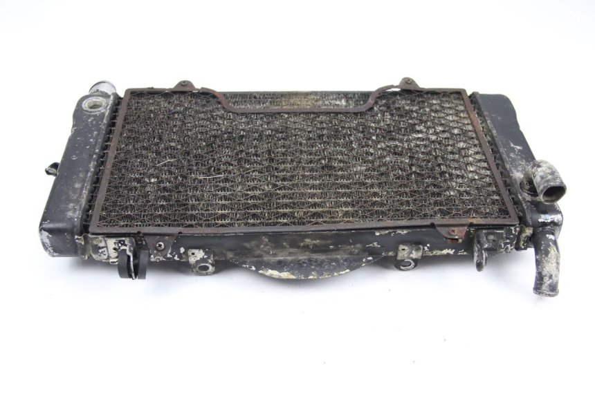 photo de CHŁODNICA HONDA CBR F SC21 1000 (1986 - 1992) - Zoom stanu zużycia