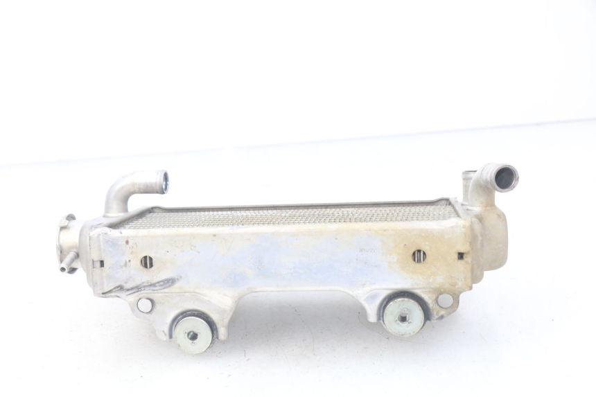 photo de CHŁODNICA PRAWA SUZUKI RM-Z RMZ 250 (2010 - 2016) - Zoom stanu zużycia