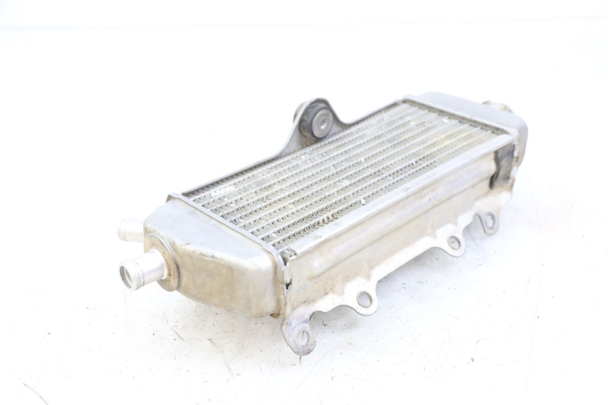 photo de CHŁODNICA PRAWA YAMAHA YZ 125 (2017 - 2021) - Zoom stanu zużycia