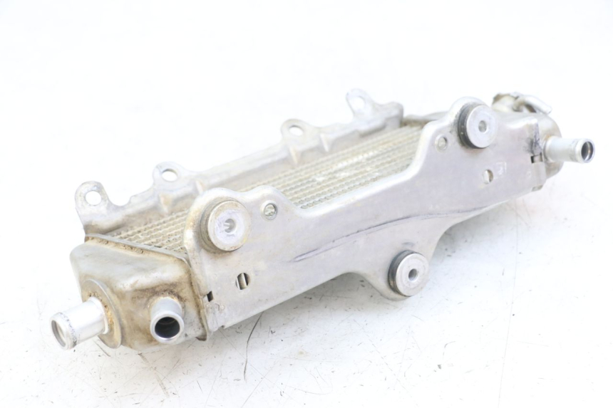 photo de CHŁODNICA PRAWA YAMAHA YZ 125 (2017 - 2021) - Inny kąt widzenia