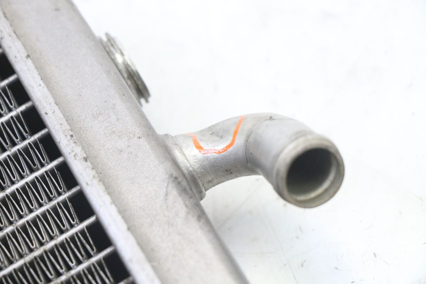 photo de CHŁODNICA PEUGEOT ELYSEO 125 (1999 - 2004) - Inny kąt widzenia