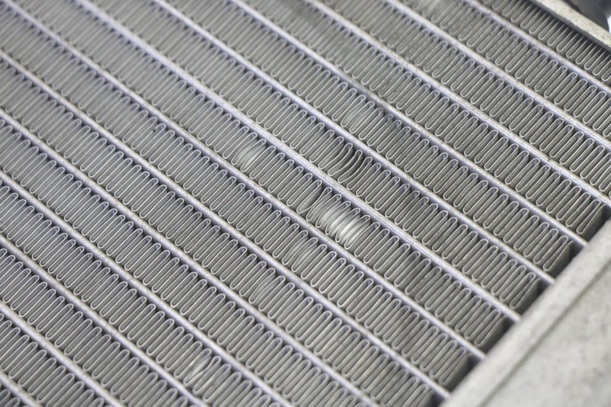 photo de CHŁODNICA HONDA FES S-WING SWING ABS 125 (2007 - 2015) - Stan powierzchni