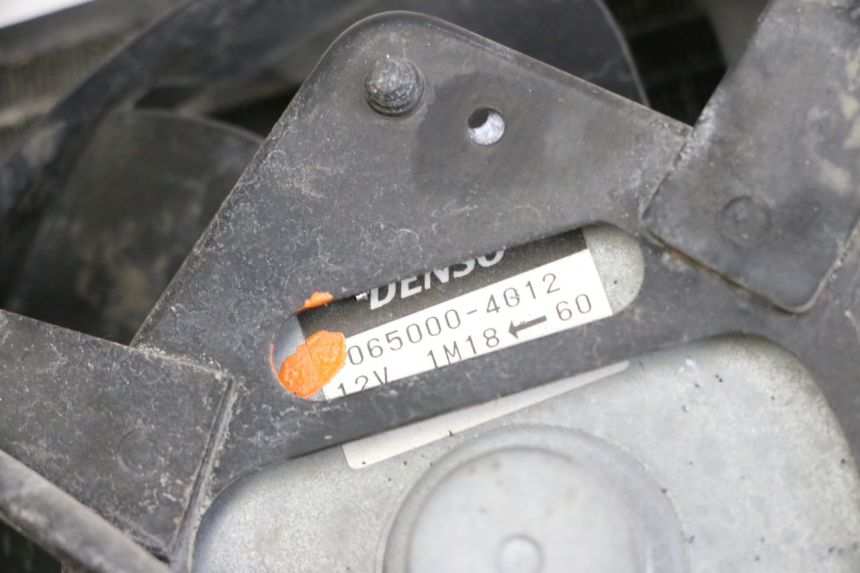 photo de CHŁODNICA YAMAHA FJR ABS 1300 (2006 - 2012) - Inny kąt widzenia