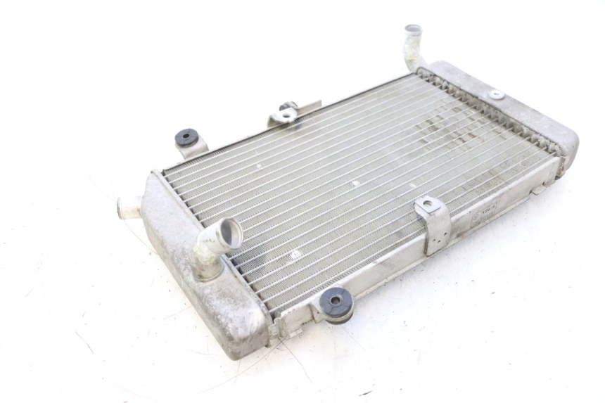 photo de CHŁODNICA HONDA FJS SILVER WING SILVERWING 400 (2005 - 2008) - Zbliżenie techniczne