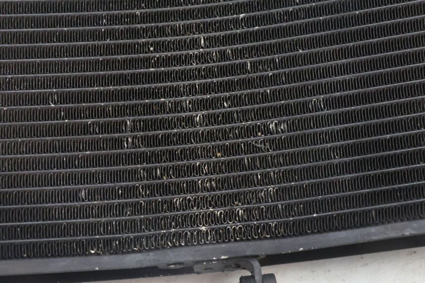 photo de CHŁODNICA YAMAHA FZ8 800 (2010 - 2016) - Inny kąt widzenia