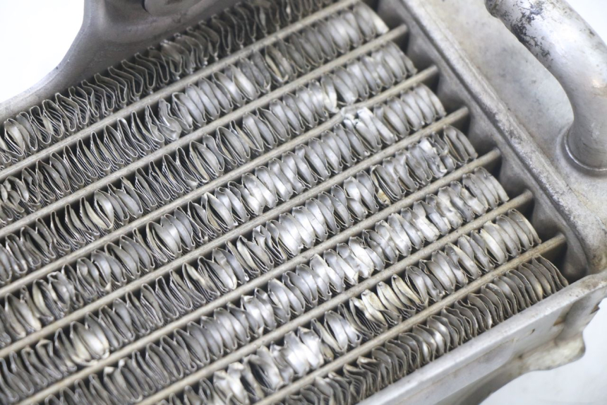 photo de CHŁODNICA HONDA CR 85 (2003 - 2007) - Zoom stanu zużycia