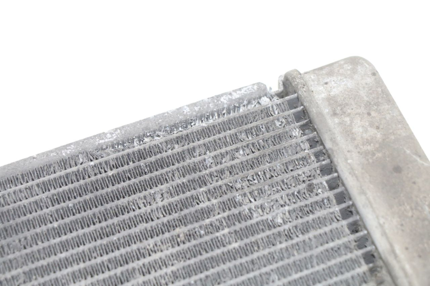 photo de CHŁODNICA HONDA SH i 300 (2015 - 2020) - Szczegół części