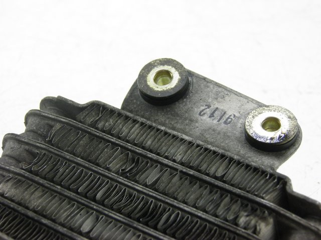 photo de CHŁODNICA OLEJU DAELIM VJ ROADWIN 125 (2008 - 2010) - Zbliżenie techniczne