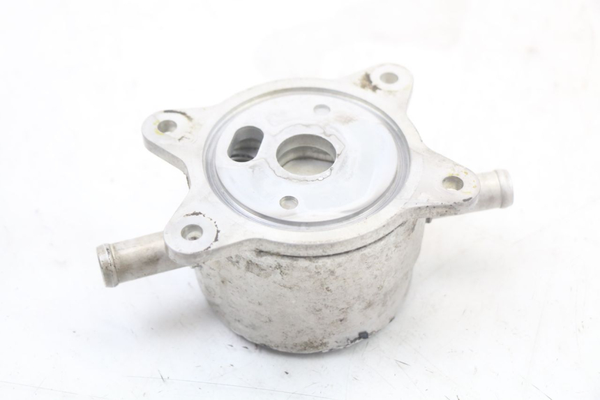 photo de CHŁODNICA OLEJU YAMAHA FJR ABS 1300 (2006 - 2012) - Zbliżenie techniczne