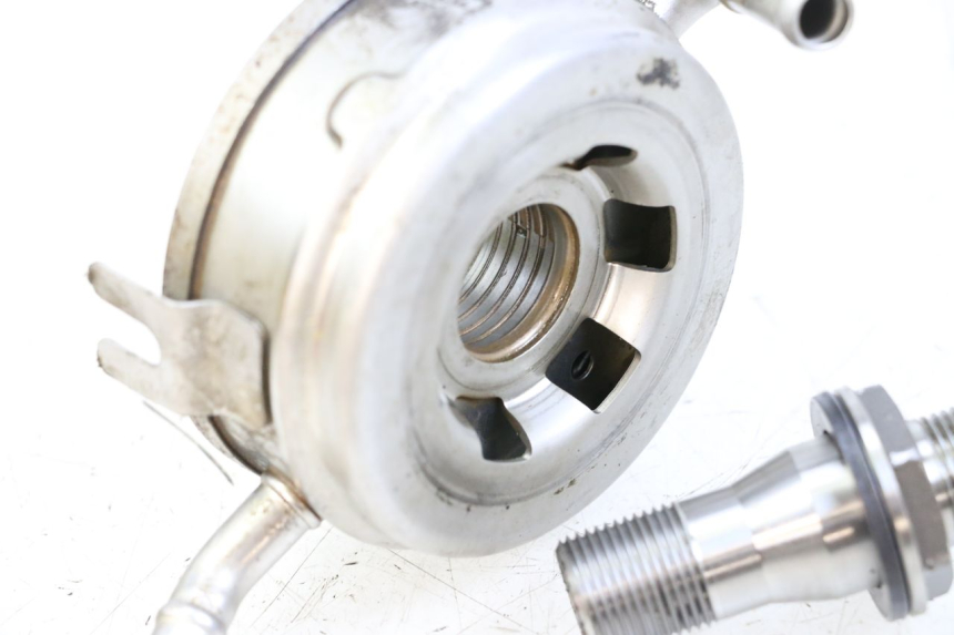 photo de CHŁODNICA OLEJU HONDA FJS SILVER WING SILVERWING 400 (2005 - 2008) - Zbliżenie techniczne