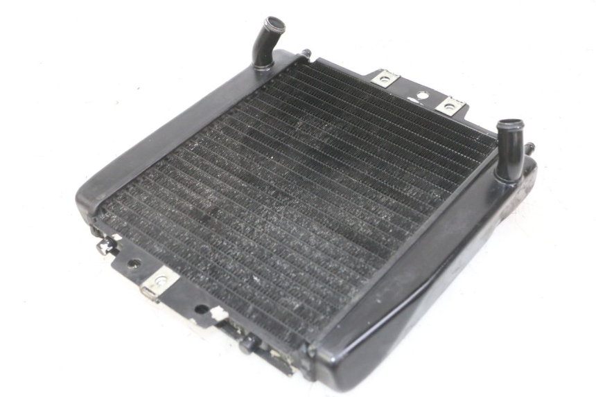 photo de CHŁODNICA PIAGGIO MP3 LT 400 (2007 - 2012) - Stan powierzchni