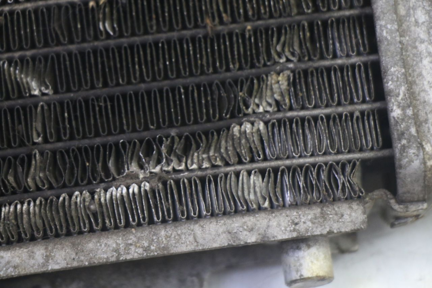 photo de CHŁODNICA PIAGGIO MP3 125 (2006 - 2014) - Punkty mocowania