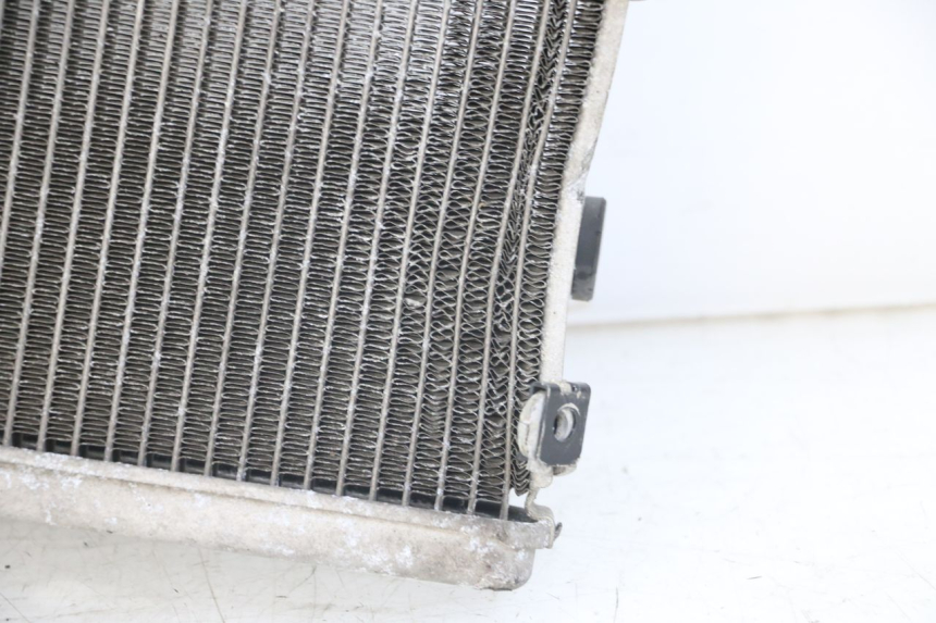 photo de CHŁODNICA YAMAHA MT-07 MT07 ABS 700 (2014 - 2017) - Zbliżenie komponentów