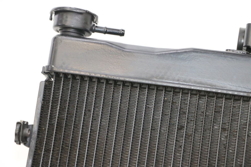 photo de CHŁODNICA YAMAHA MT-07 MT07 ABS 700 (2018 - 2020) - Widok profilu