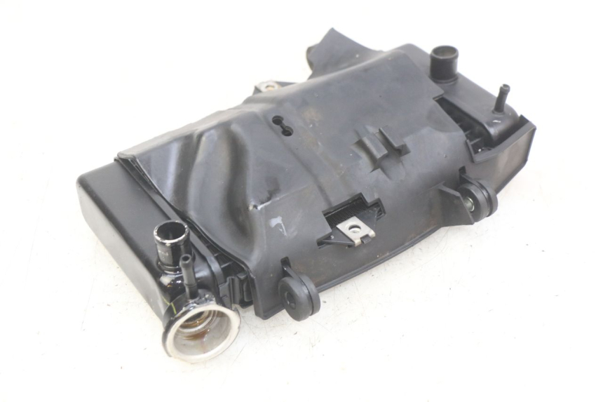 photo de CHŁODNICA YAMAHA MT ABS 125 (2014 - 2018) - Zbliżenie techniczne