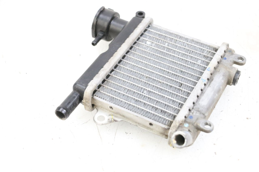 photo de CHŁODNICA YAMAHA NEOS NEO'S 4T 50 (2008 - 2016) - Zbliżenie techniczne