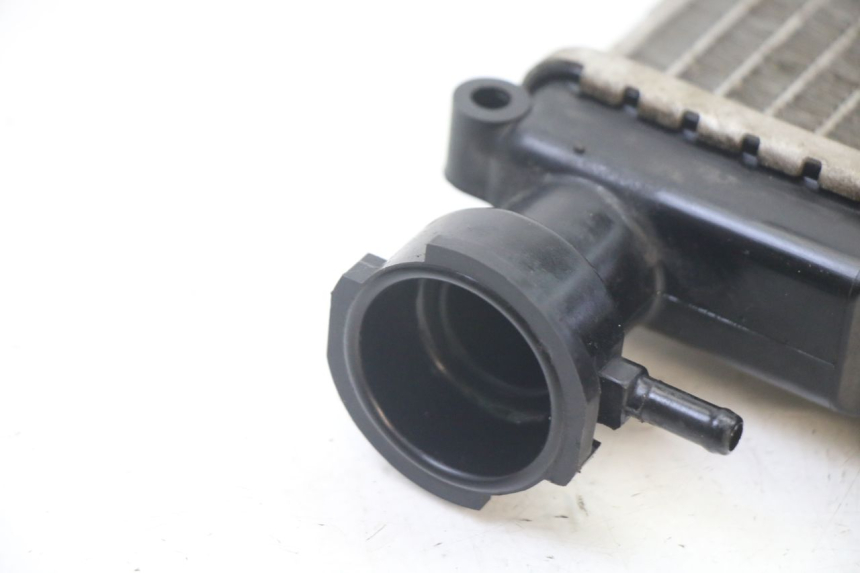 photo de CHŁODNICA MBK OVETTO 4T 50 (2008 - 2016) - Zoom stanu zużycia