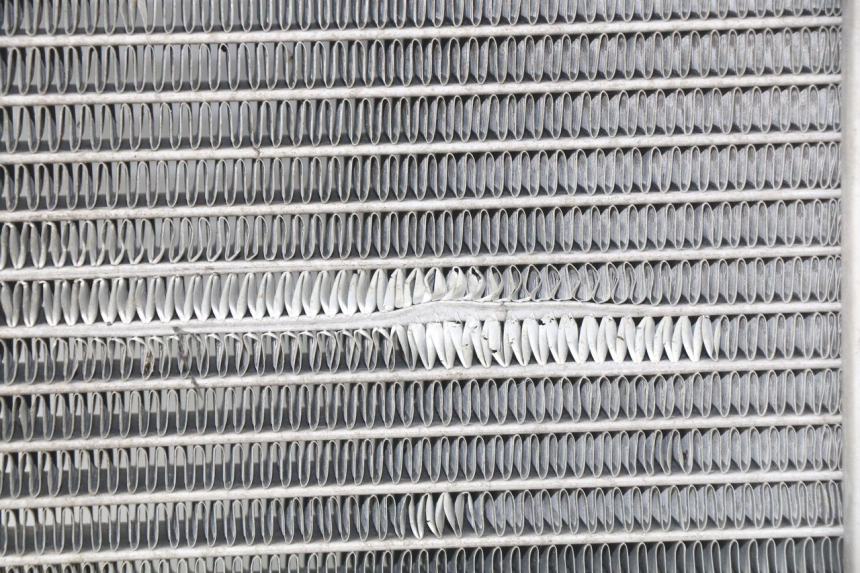 photo de CHŁODNICA PEUGEOT SATELIS 125 (2013 - 2018) - Zbliżenie techniczne