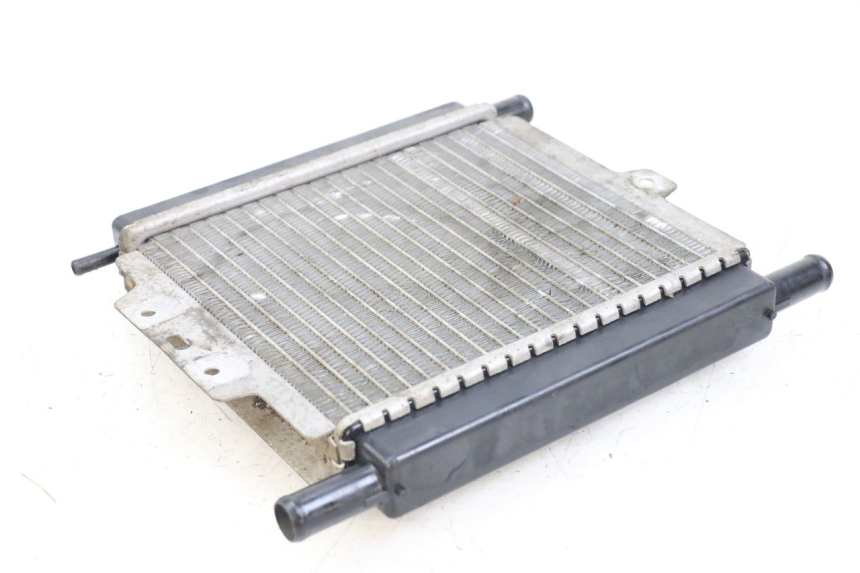 photo de CHŁODNICA PEUGEOT SATELIS 125 (2006 - 2009) - Inny kąt widzenia