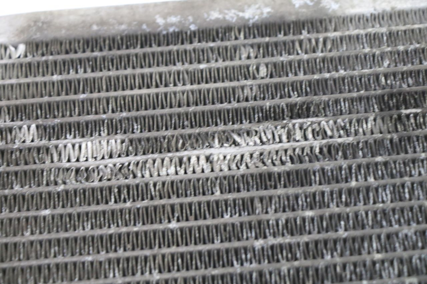 photo de CHŁODNICA PEUGEOT SATELIS 250 (2006 - 2012) - Szczegół części