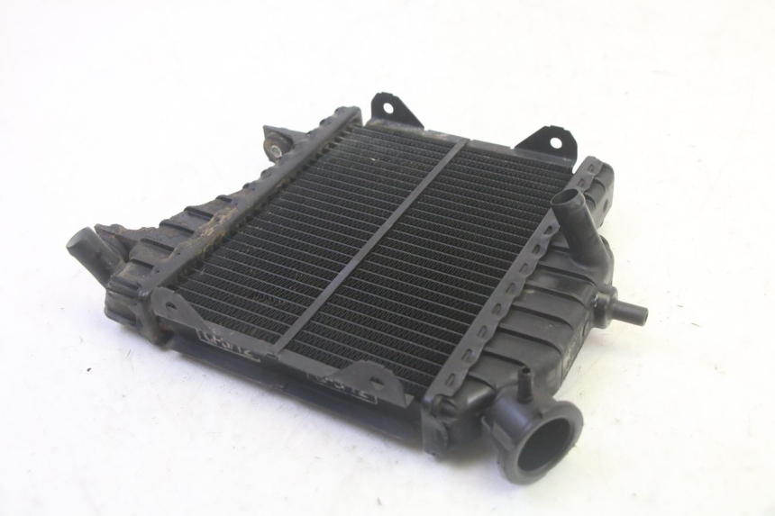 photo de CHŁODNICA YAMAHA TZR 50 (2008 - 2016) - Zbliżenie techniczne