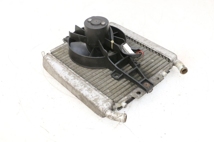 photo de CHŁODNICA PIAGGIO X8 125 (2004 - 2007) - Punkty mocowania