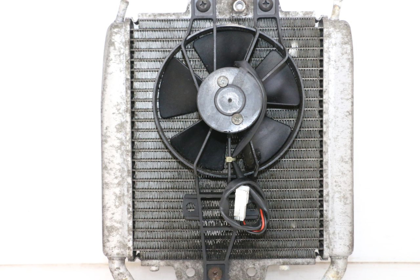 photo de CHŁODNICA PIAGGIO X8 125 (2004 - 2007) - Oznaczenia i referencje