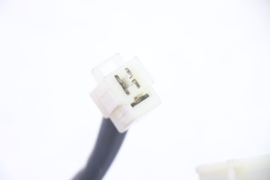 photo de REGULATOR ŁADOWANIA KYMCO AGILITY 16+ 4T 50 (2018 - 2023) - Zbliżenie techniczne