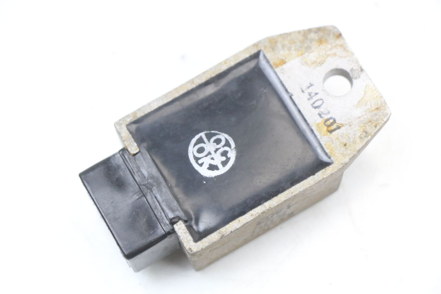 photo de REGULATOR ŁADOWANIA KYMCO AGILITY 4T 50 (2005 - 2018) - Inny kąt widzenia